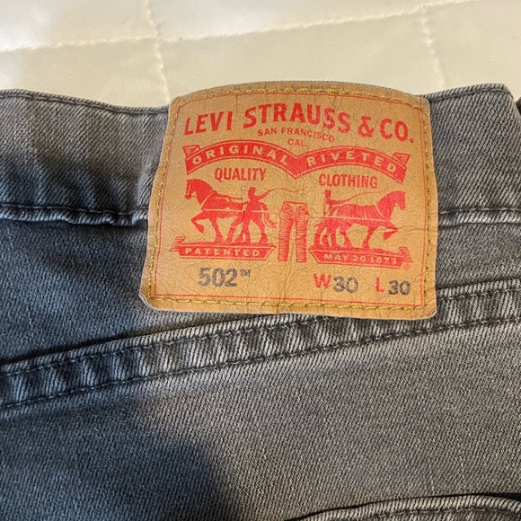 Levi’s 502 30x30 - Picture 2 of 2